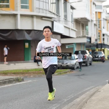 Runner Photo 7998418