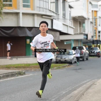 Runner Photo 7998425