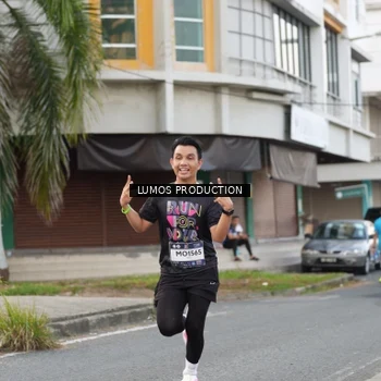 Runner Photo 7998429