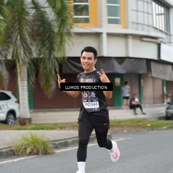 Runner Photo 7998433