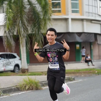 Runner Photo 7998438