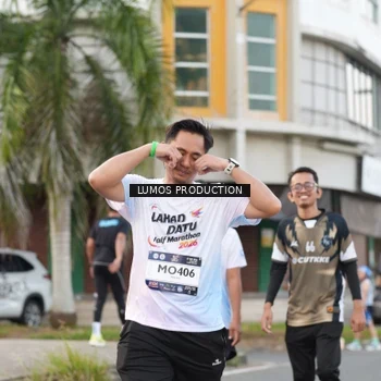Runner Photo 7998470