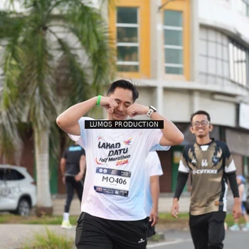 Runner Photo 7998471