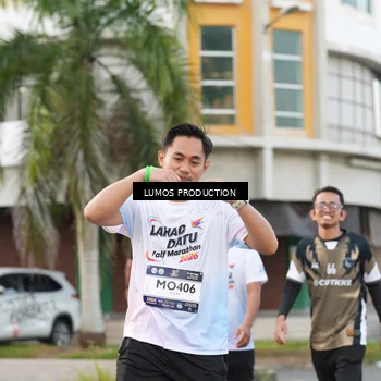 Runner Photo 7998474