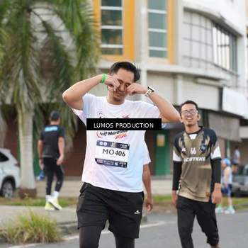 Runner Photo 7998475