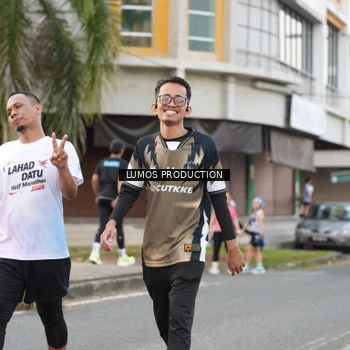 Runner Photo 7998486