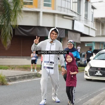 Runner Photo 7998515