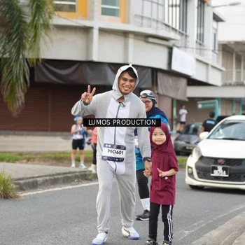 Runner Photo 7998523