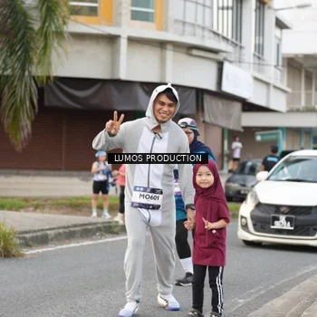 Runner Photo 7998525
