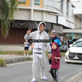 Runner Photo 7998531