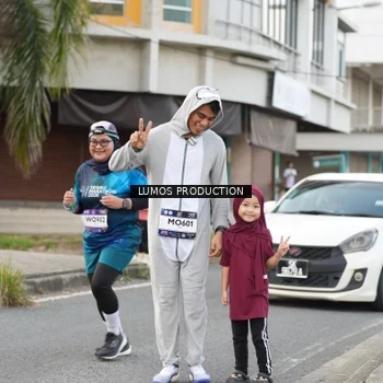 Runner Photo 7998538