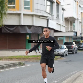 Runner Photo 7998587