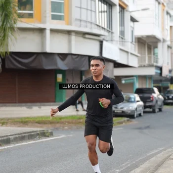 Runner Photo 7998590
