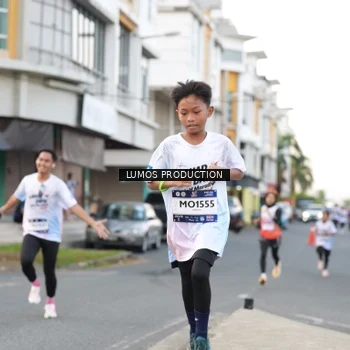 Runner Photo 7998605
