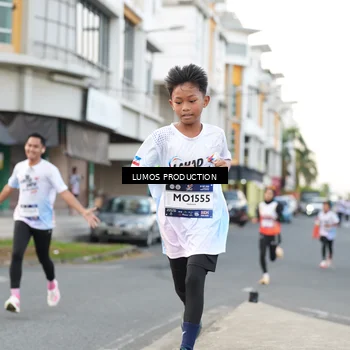 Runner Photo 7998609