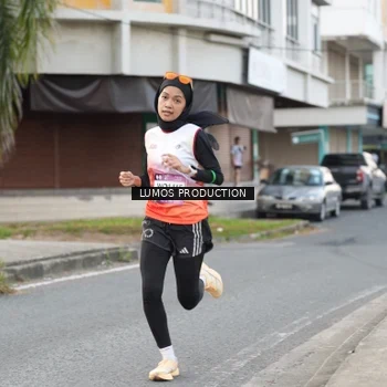 Runner Photo 7998632