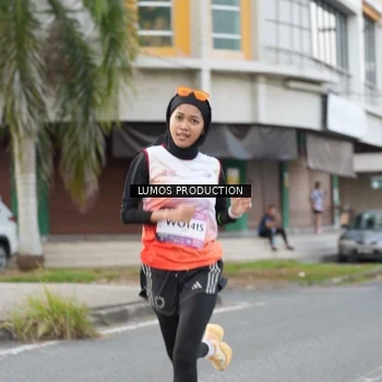 Runner Photo 7998633