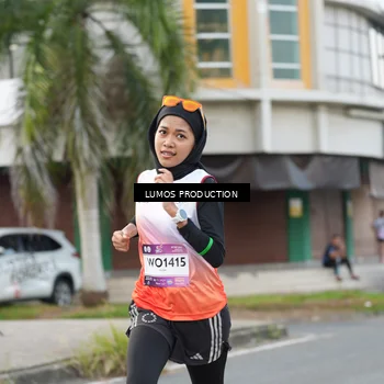 Runner Photo 7998634