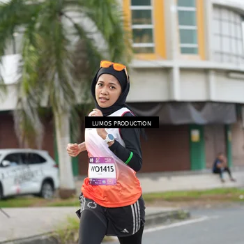 Runner Photo 7998635