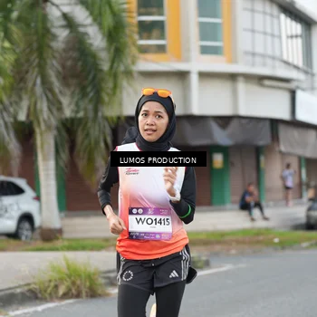 Runner Photo 7998636