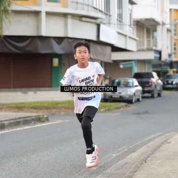 Runner Photo 7998648