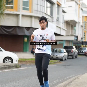 Runner Photo 7998665