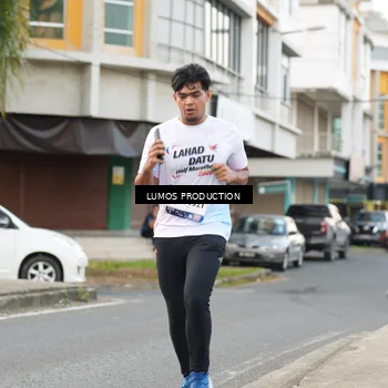 Runner Photo 7998667