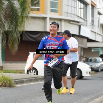 Runner Photo 7998668