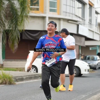 Runner Photo 7998669