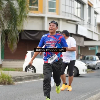 Runner Photo 7998671