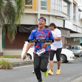 Runner Photo 7998675