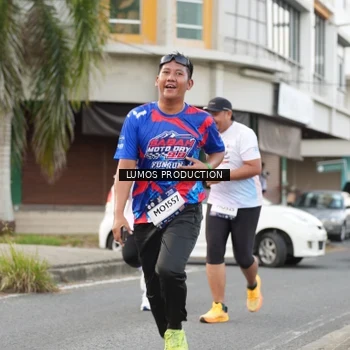 Runner Photo 7998680