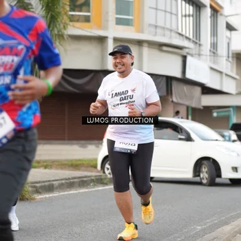 Runner Photo 7998682