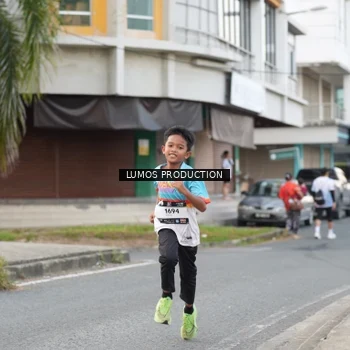 Runner Photo 7998712