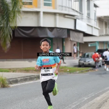Runner Photo 7998718