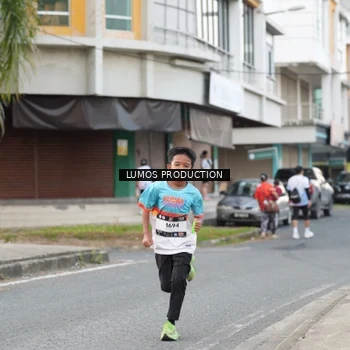 Runner Photo 7998731