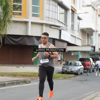 Runner Photo 7998734