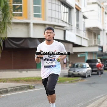 Runner Photo 7998750
