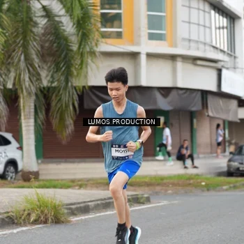 Runner Photo 7998761