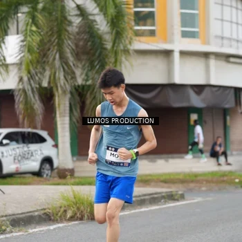 Runner Photo 7998763