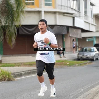 Runner Photo 7998772