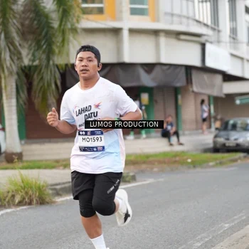 Runner Photo 7998776