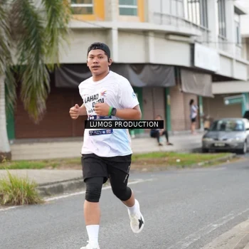 Runner Photo 7998778