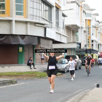 Runner Photo 7998780