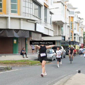 Runner Photo 7998782