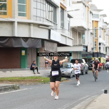 Runner Photo 7998783