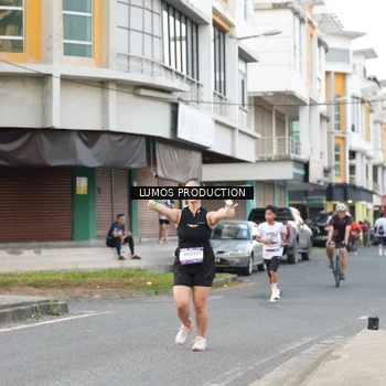Runner Photo 7998784