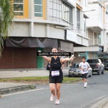 Runner Photo 7998791