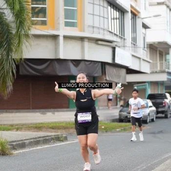 Runner Photo 7998795