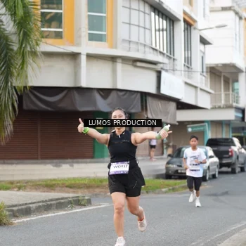 Runner Photo 7998796